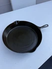 Vintage WAGNER" Sidney O No 12 Cast Iron Skillet