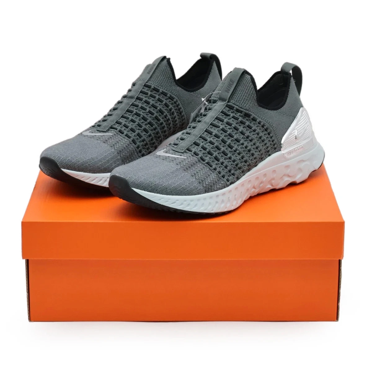 Nike React Phantom Run Flyknit 2 Iron Grey Silver for Sale 