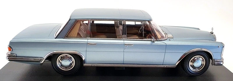 KK Scale 1/18 Scale KKDC180602 - 1963 Mercedes Benz 600 SWB W100 - Light Blue - Image 3 of 4
