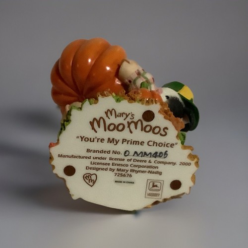 JOHN DEERE MARY'S MOO MOOS "YOU'RE MY PRIME CHOICE" FIGURINE - Picture 3 of 3