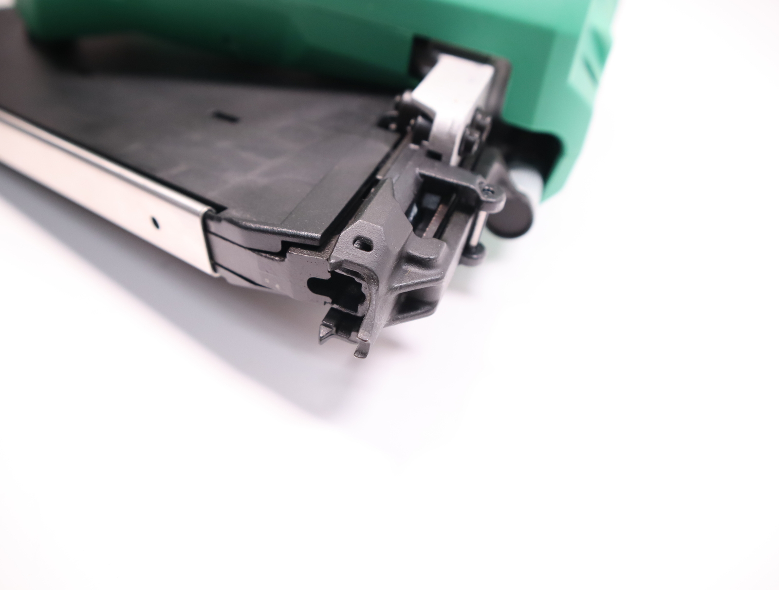 Metabo HPT NR1890DRS 31/2" 21 Degree 18V Plastic Strip Cordless