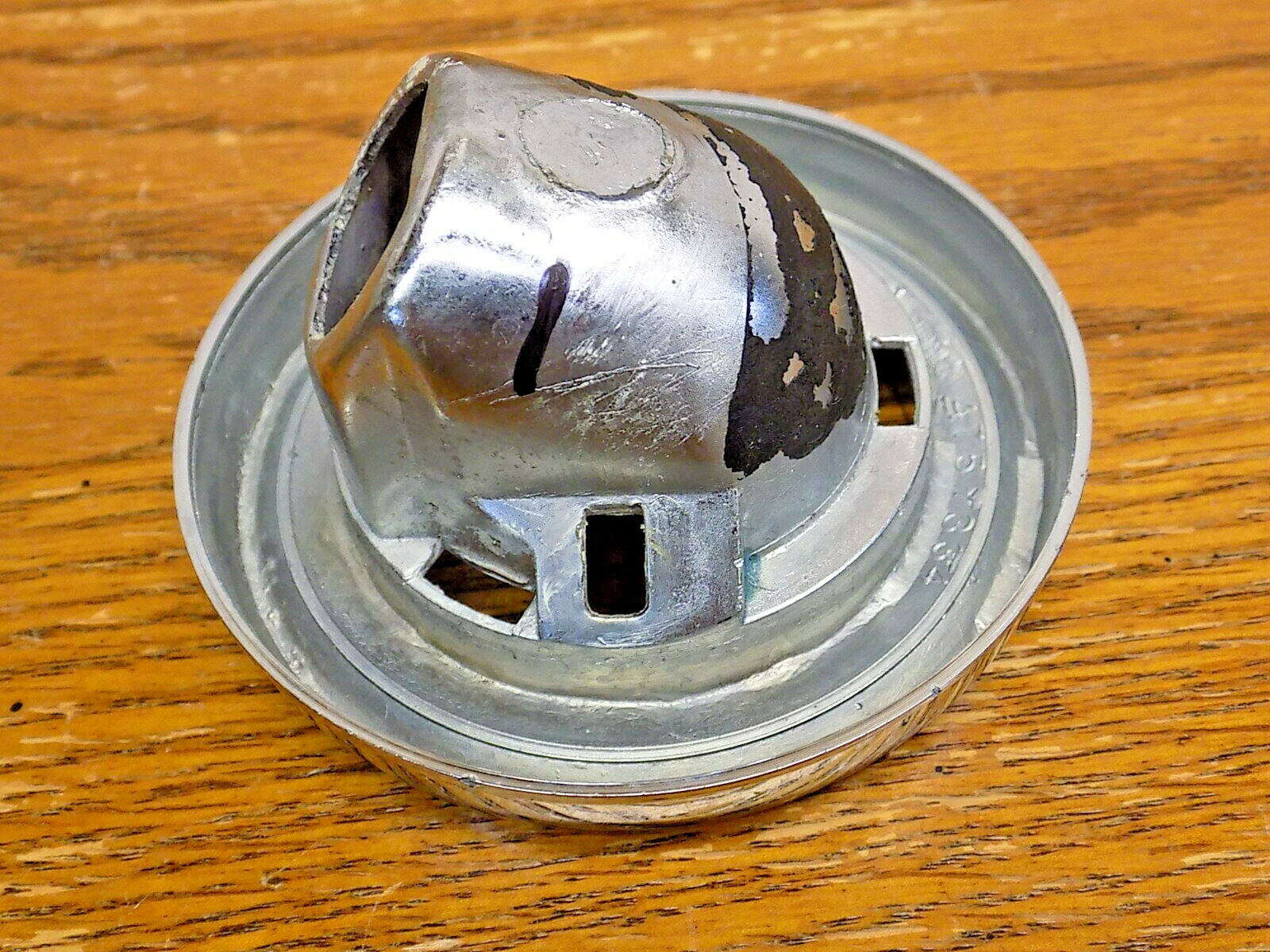 19631965 Buick Riviera Rear Sail Panel Courtesy Light Bezel eBay