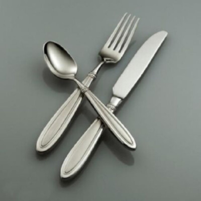 Oneida Divani 20 Piece Fine Flatware Set, Service for 4 - Quality 18/10 Stainles