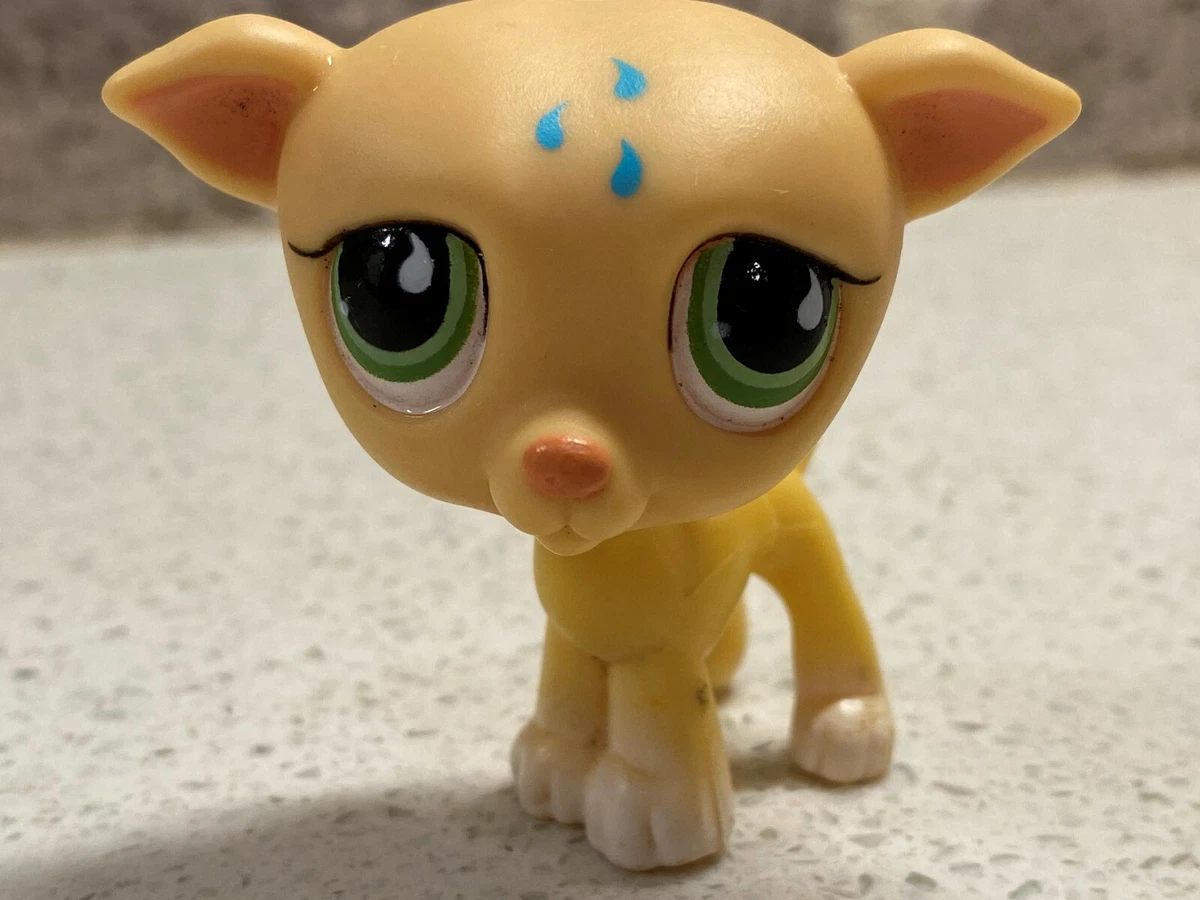 ADORABLE Littlest Pet Shop Greyhound Whippet Puppy Dog With Green Tear Drop Eyes