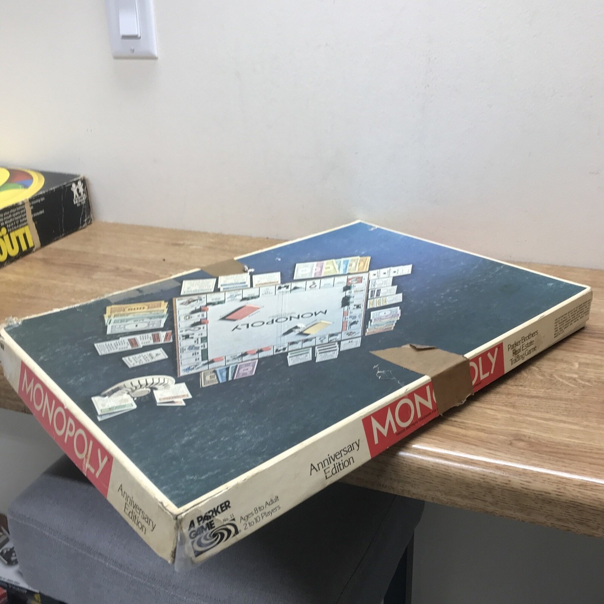 Vintage MONOPOLY 40th Anniversary Edition Classic 1974 Parker