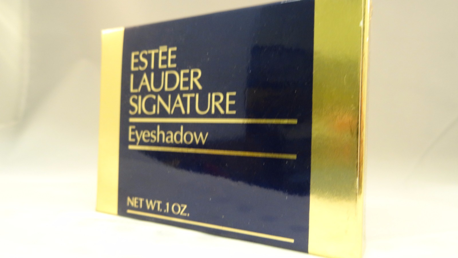 ТРИО ТЕНЕЙ ДЛЯ ВЕК ESTEE LAUDER - ОРЕХОВО-КОРИЧНЕВЫЙЗОЛОТИСТОЕ СОЛНЦЕГОЛУБАЯ ЕЛЬ - НОВЫЕ В УПАКОВКЕ 5690₽