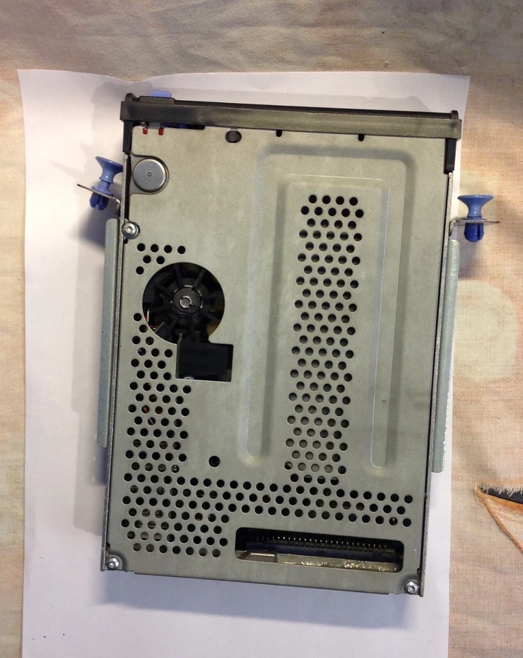 IBM 59H3745 4/8GB QIC Internal Tape Drive, .ref:CD_20 - Image 3 of 4