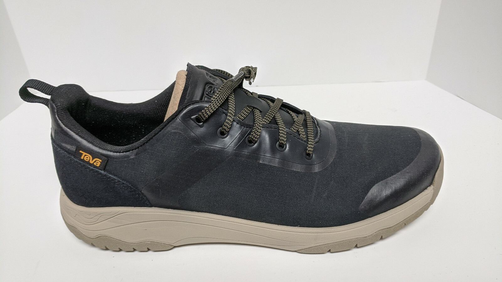 teva gateway low hiking shoes for men