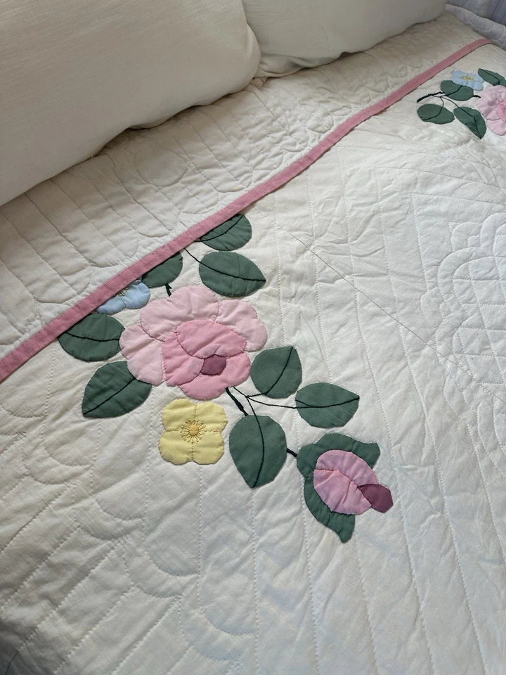 "De colección Hecho a Mano Edredón Apliques Bordado Floral Ramo Rosa Reina Completa 82""x97""" Foto 3 de 4