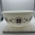 Vintage Pyrex Town & Country Brown on White Mixing Bowl 2-1/2 Qt #403 Snowflake