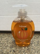 Softsoap Pumpkin Scented Liquid Hand Soap 6.25 Fl Oz.