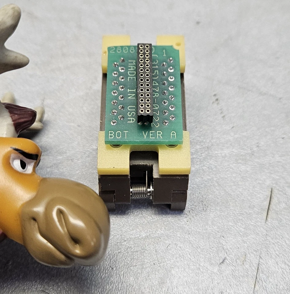 Logical Systems PA-SOD-2808-20 SOIC Adapter 28 Pin - Image 2 of 4