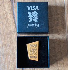 London 2012 Olympics VISA Party Gold Pin Badge &ndash; Original Presentation Box