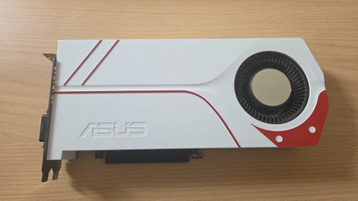 Asus Geforce GTX 970 OC 4GB in Weiß