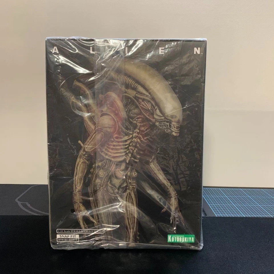 KOTOBUKIYA ArtFX+ Alien XENOMORPH Big Chap 1/10 Action Figure Statue New - Image 4 of 4