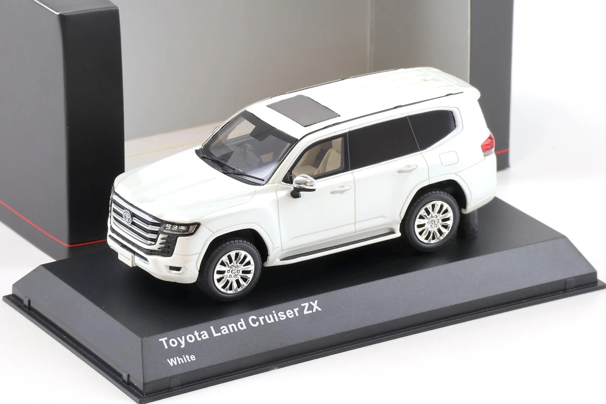 ぶーたん 1:43 Kyosho Toyota Land Cruiser ZX White Metallic KSR43119W | eBay