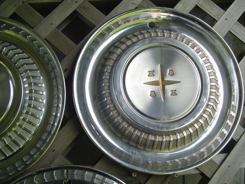 1958 58 DESOTO FIREDOME FIRESWEEP FIREFLITE ADVENTURER HUBCAPS WHEEL COVERS RIMS - Picture 3 of 11