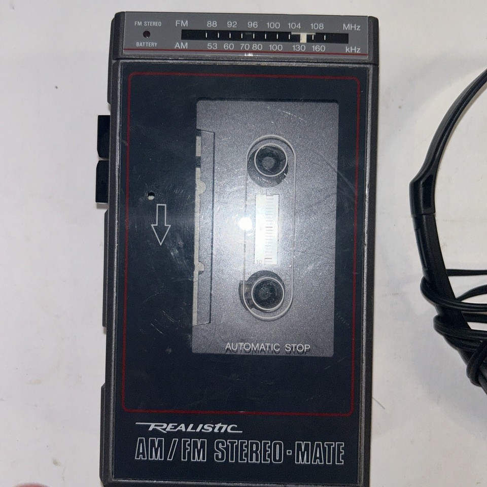 Vintage Realistic AM/FM Stereo Mate portable cassette player Walkman eBay