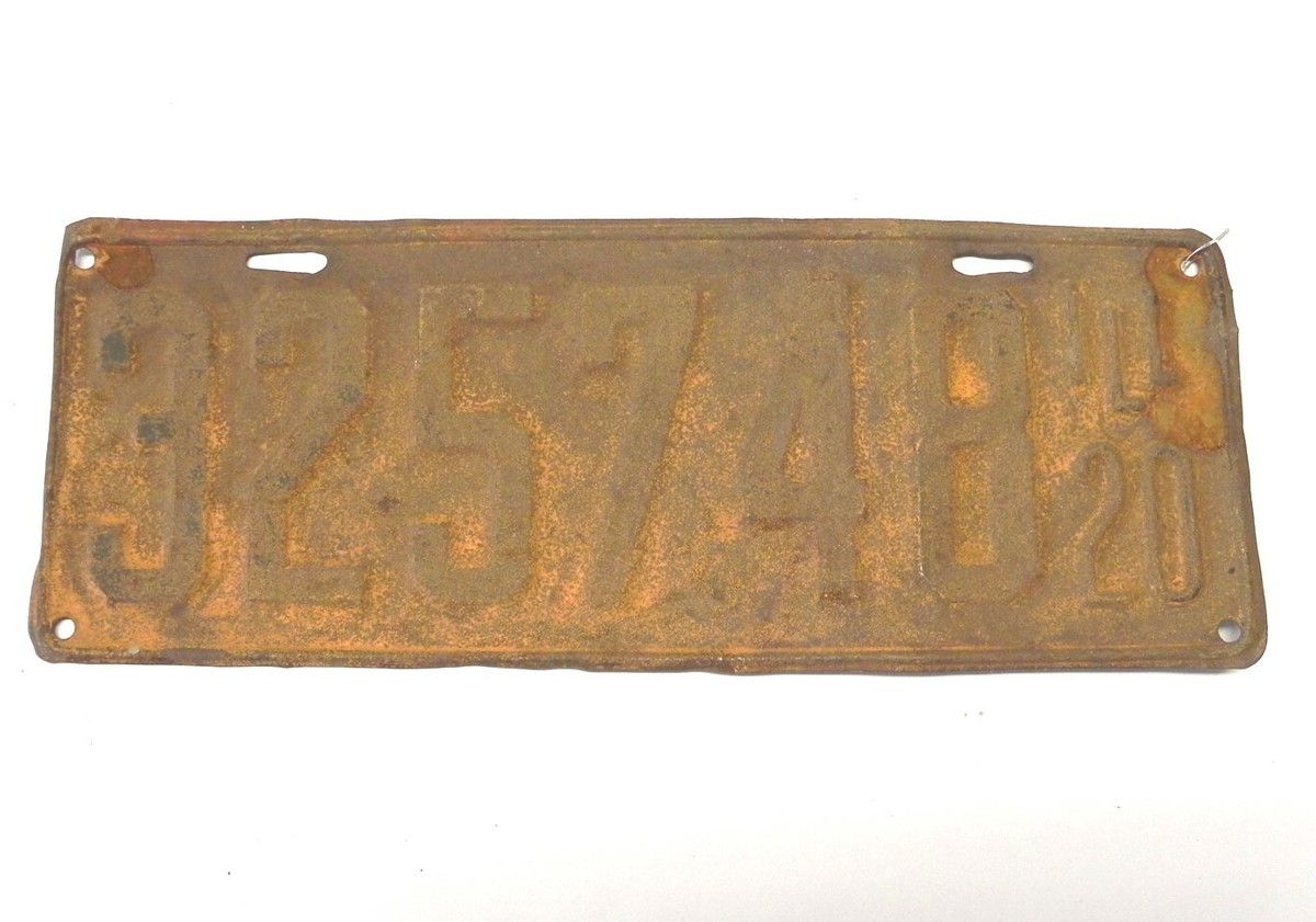 SINGLE ILLINOIS LICENSE PLATE # 325748 USED 14