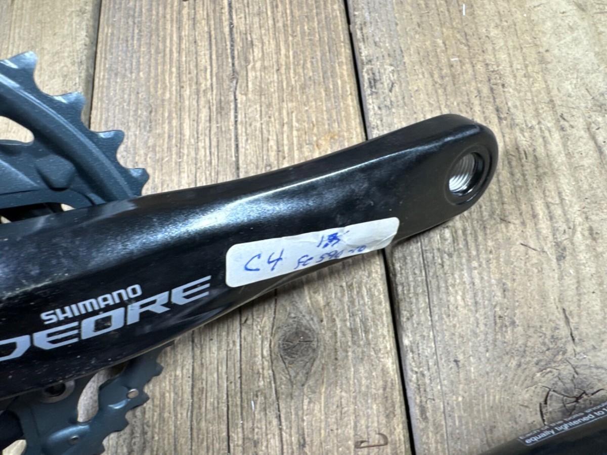 Shimano DEORE FC-M590 Crankset 10 speed Square Taper Bike