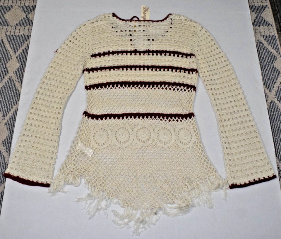 Top Wrangler Vintage Talla S Y2K Marfil Crochet Tejido Borgoña Borgoña Borde Flecos Foto 2 de 4