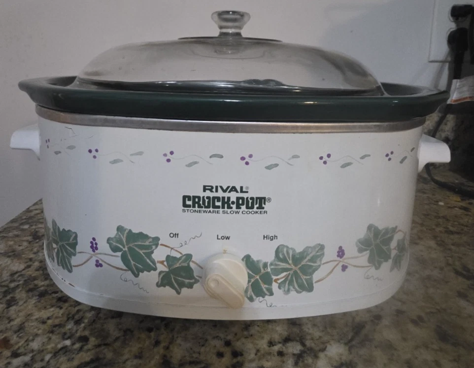 Rival Crock-Pot 3745 Stoneware Slow Cooker White w/ Green Vine Pattern 215-250W