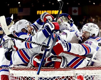 Jonathan Quick Most American Goalie Wins New York Rangers 8x10 NHL Hockey Photo