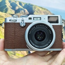 Fujifilm X100F 24.3MP Brown APS-C Digital Camera Built-in Wi-Fi  Bluetooth