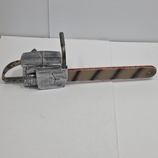 VTG Texas Chainsaw Massacre Leatherface 24" Toy Chainsaw Sound Motion Prop