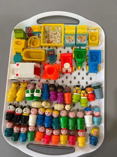 VINTAGE Lot of 37 Fisher Price Little People (12 Sesame Street) plus EXTRAS