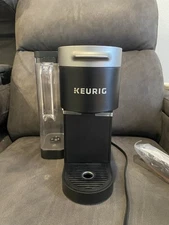 Keurig K-Select Single-Serve K-Cup Pod Coffee Maker Matte Black Barely Used READ