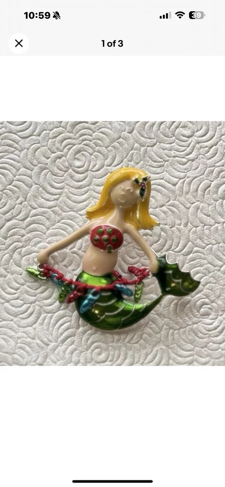 Broche prendedor vintage sirena esmalte navideño sobre metal tono plata Foto 3 de 3
