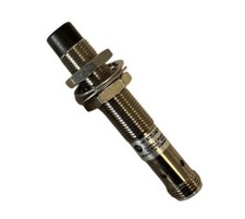 **NEW** ALLEN BRADLEY INDUCTIVE PROXIMITY SWITCH 872C-D4CP12-D4