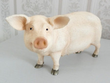 RESIN ORNAMENT OF BRITISH WHITE PIG SOW BY LEONARDO - PERFECT CONDITION