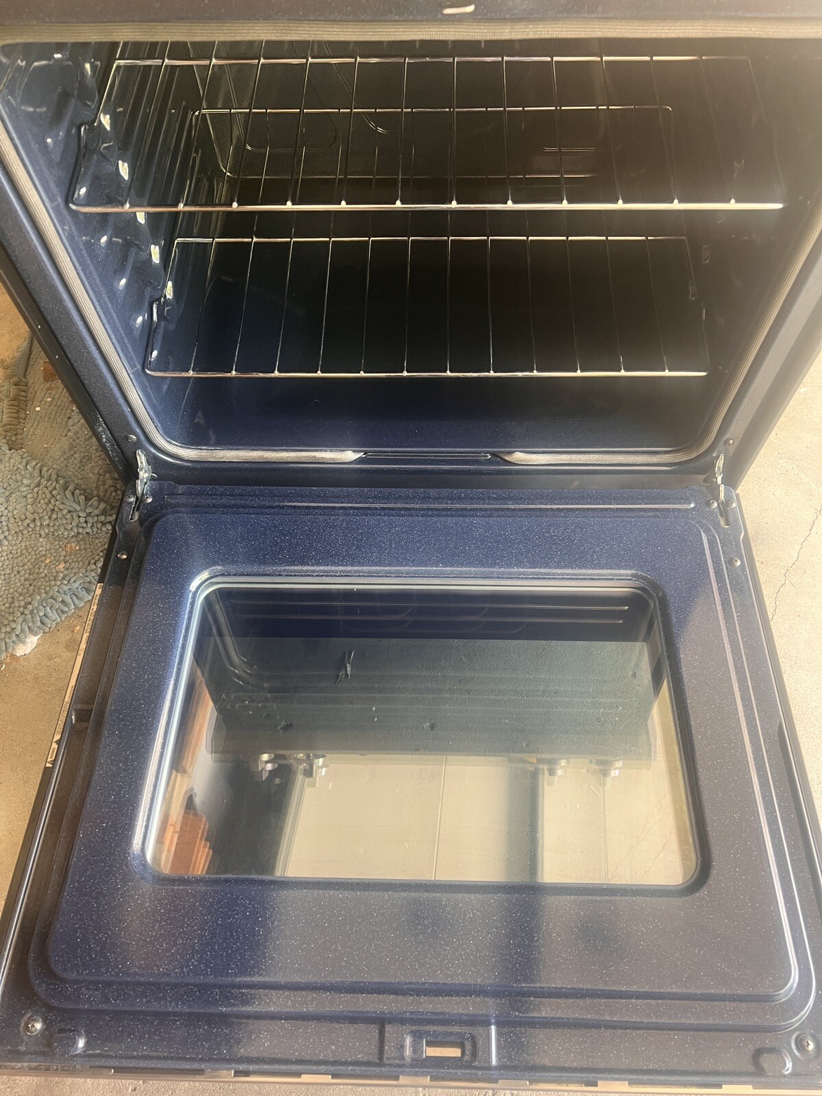 Samsung NE63T8111SS 30" Slidein Electric Smart Range Fingerprint