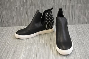 coin hidden wedge sneaker