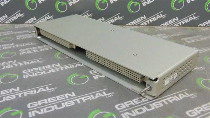 Módulo de E/S de interfaz de pantalla Bently Nevada 3500 135813-01 usado Foto 3 de 4