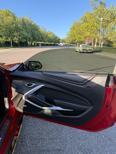 2018 Chevrolet Camaro SS - Picture 8 of 18
