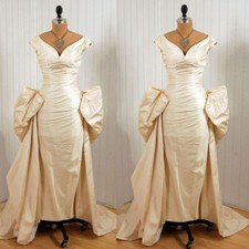 Vintage Champagne Satin Wedding Dresses V Neck A Line Big Bow Bridal Gowns