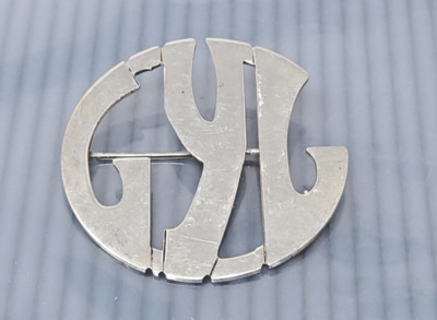 Vintage LEONORE DOSKOW GYL Sterling Silver Handmade brooch