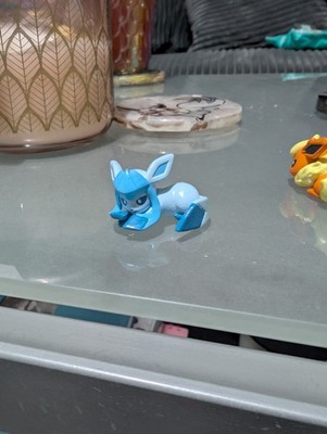 Glaceon Bandi Figur Badebombe