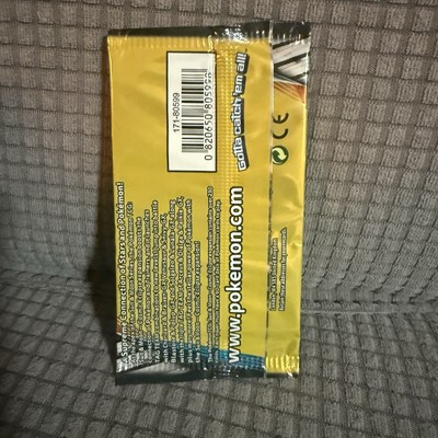 Pokémon Trading Card Game Sun & Moon Cosmic Eclipse Booster Pack