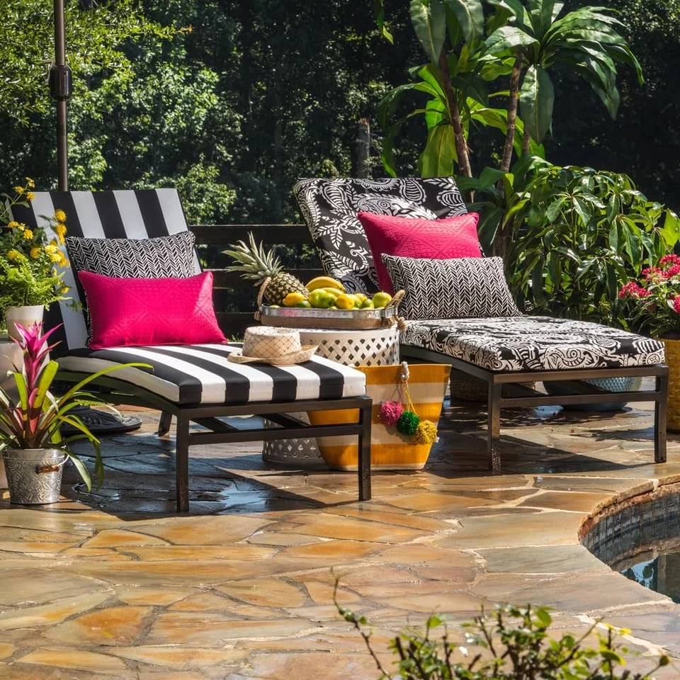 Cojín chaise lounge a rayas interior/exterior espalda dividida con lazos, fibra de felpa... Foto 2 de 4