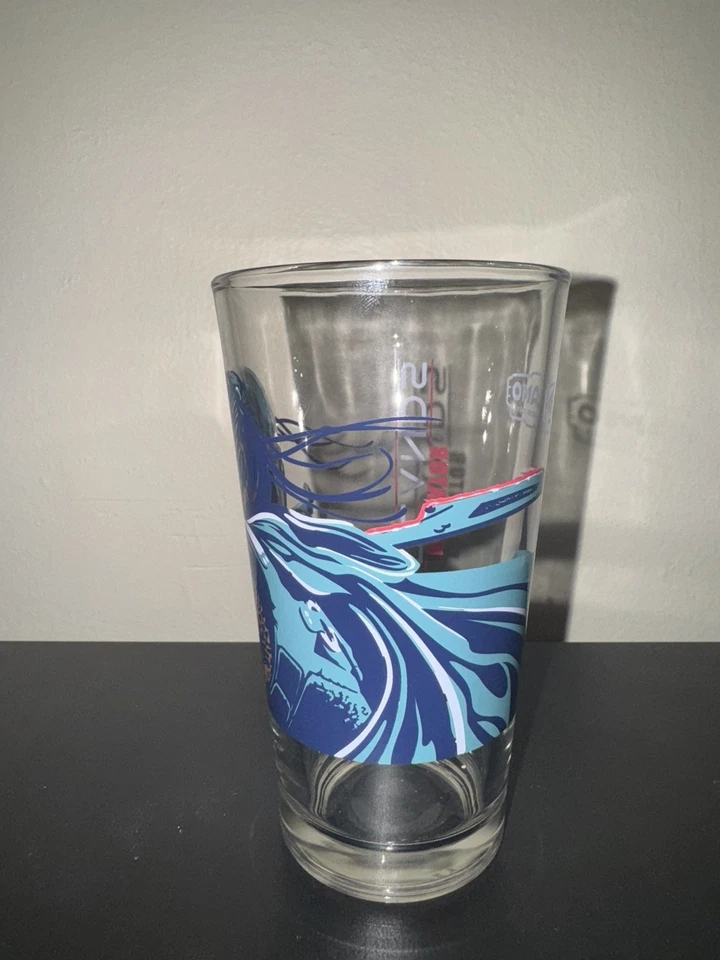 Vaso de pinta Predator: Badlands Alamo Drafthouse edición limitada Foto 2 de 4