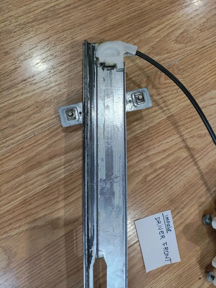 2006-2013 Chevrolet Impala FRONT driver Side Door Window Regulator w Motor OEM - Image 4 of 4