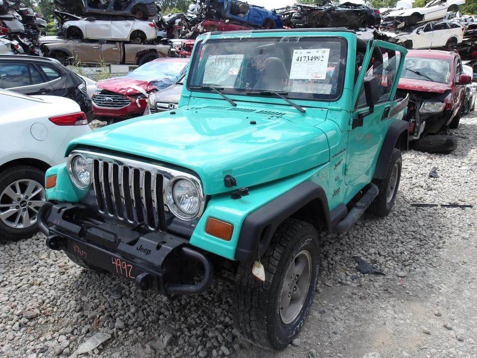 Used Fuel Pump fits: 1997 Jeep Wrangler Pump Assembly includes sender Grade A Foto 2 de 4