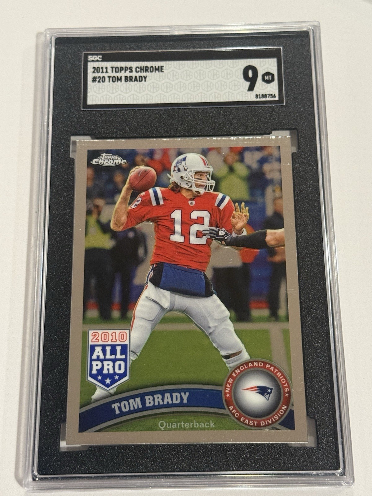 2011 TOPPS CHROME #20 TOM BRADY PATRIOTS SGC 9 Mint HOF