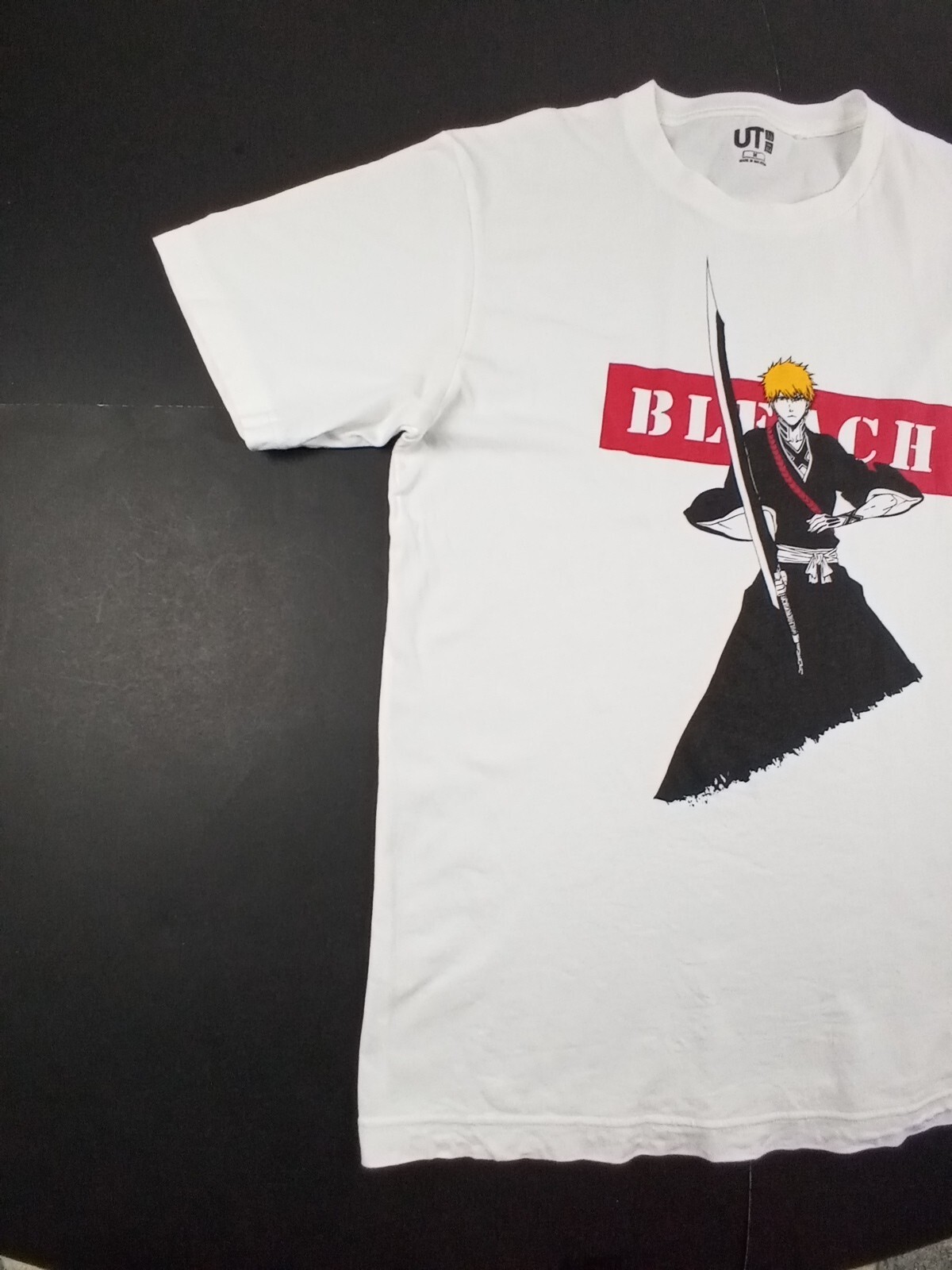 Uniqlo Bleach Ichigo Kurosaki Anime T Shirt Mens Size… Gem