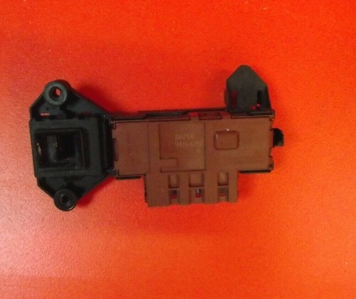 Waschmaschine Whirlpool AWM8123/S TÜRSCHLOSS