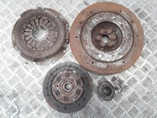 Kit d'embrayage Nissan SERENA